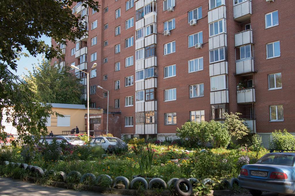 Apartment On 8 Marta 80 Ekaterinburg Habitación foto